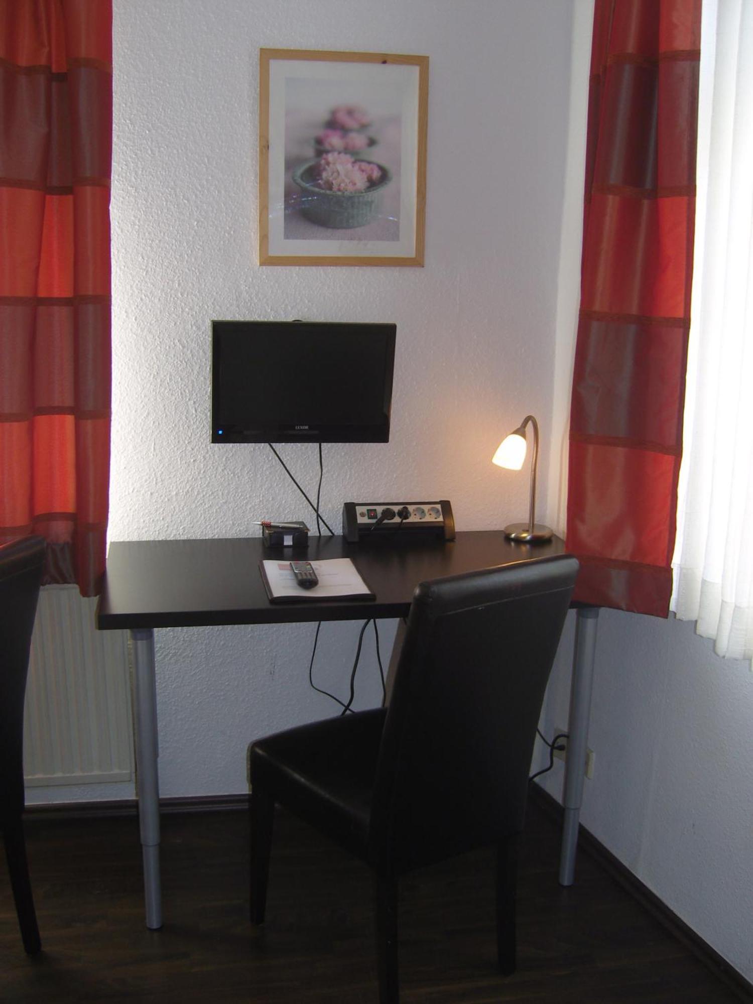 Zum Loewen Hotel Bad Homburg vor der Hoehe Exterior photo