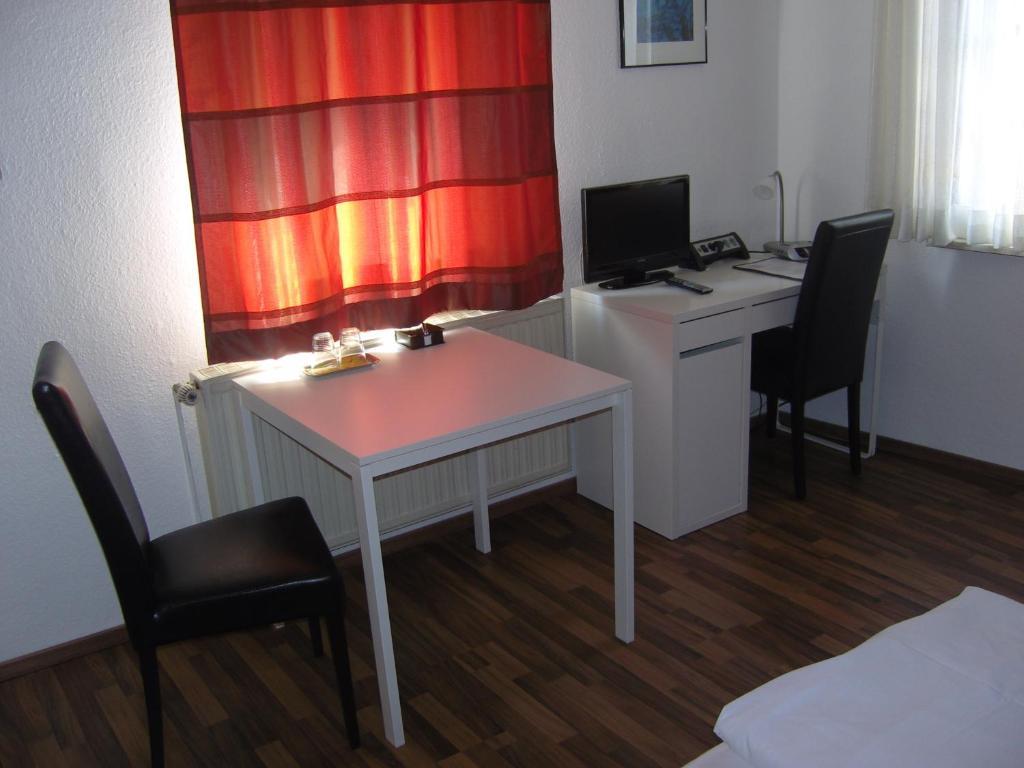 Zum Loewen Hotel Bad Homburg vor der Hoehe Exterior photo